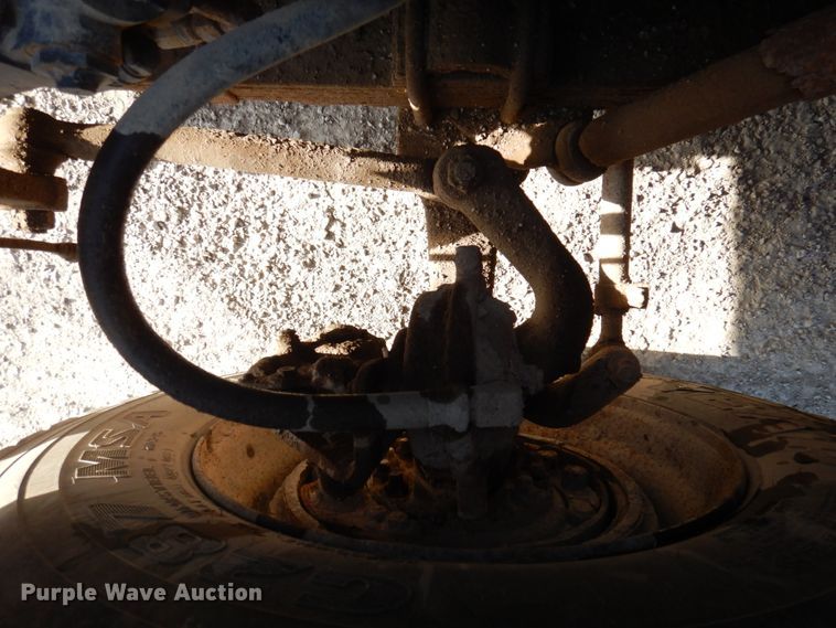 image for item DP5444 1993 International 4900  dump truck