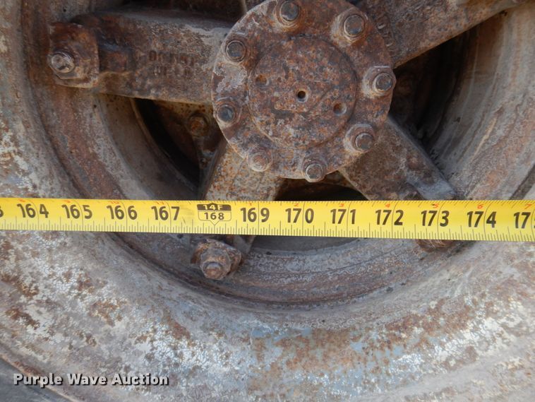 image for item DP5444 1993 International 4900  dump truck