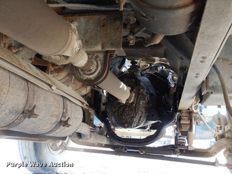 image for item DP5445 1986 Ford F700  utility / service truck