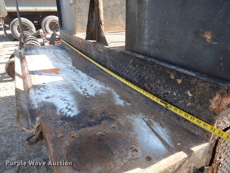 image for item DP5445 1986 Ford F700  utility / service truck