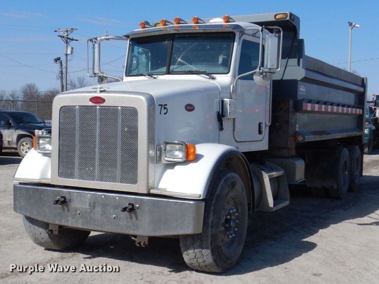 image for item DP5447 2013 Peterbilt 365  dump truck