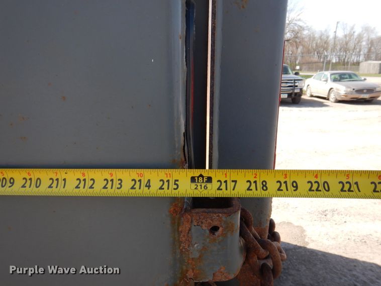 image for item DP5447 2013 Peterbilt 365  dump truck