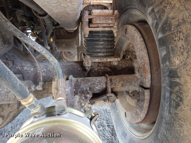 image for item DP5448 2002 Volvo VHD  dump truck