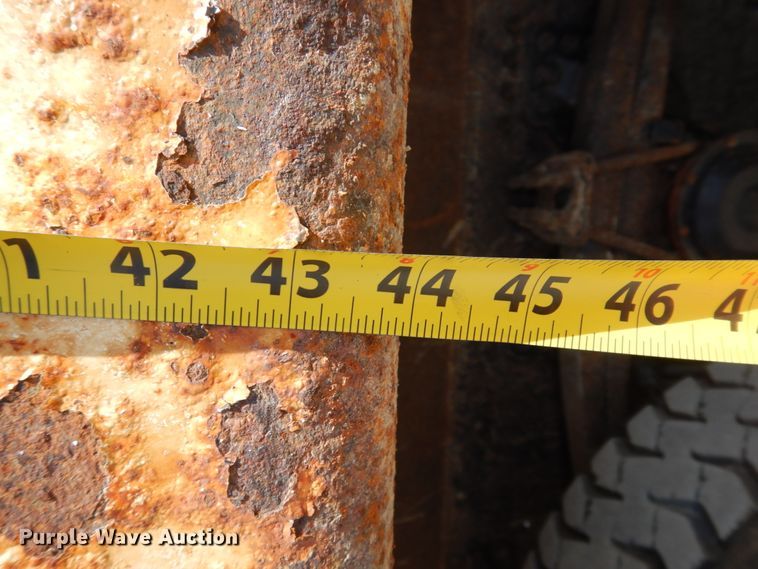 image for item DP5448 2002 Volvo VHD  dump truck