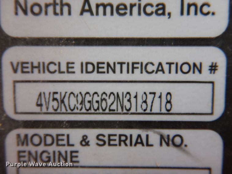 image for item DP5448 2002 Volvo VHD  dump truck