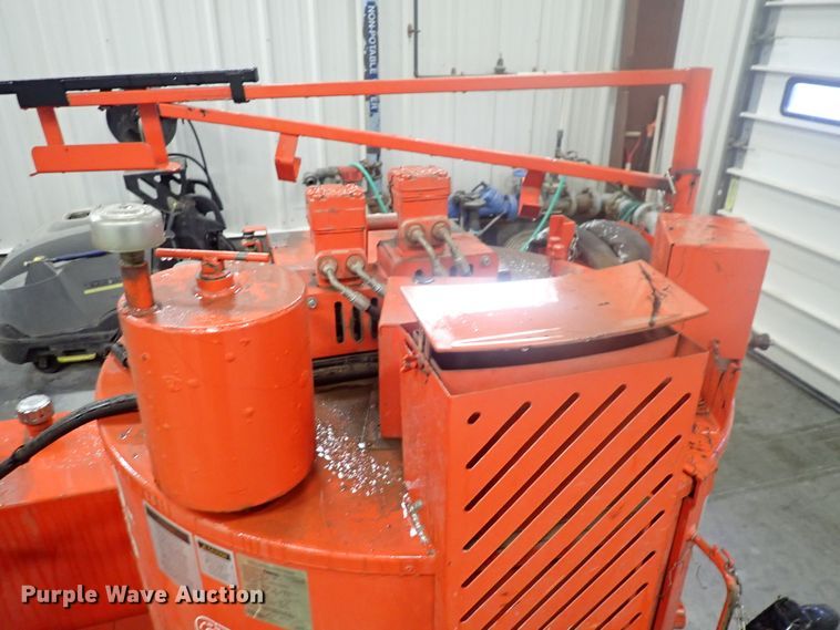 image for item DS7049 2006 Crafco SS125  melter applicator