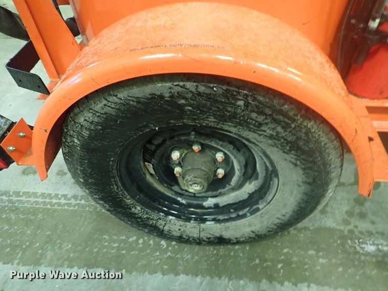 image for item DS7049 2006 Crafco SS125  melter applicator