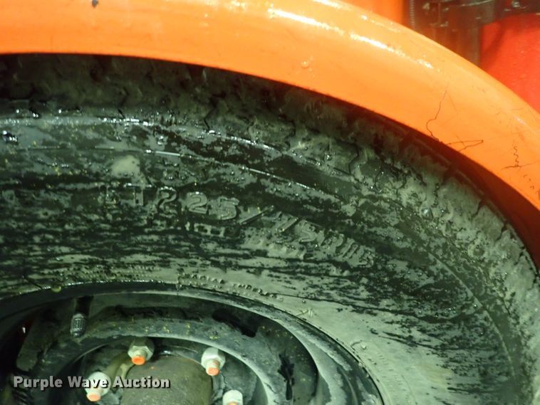 image for item DS7049 2006 Crafco SS125  melter applicator