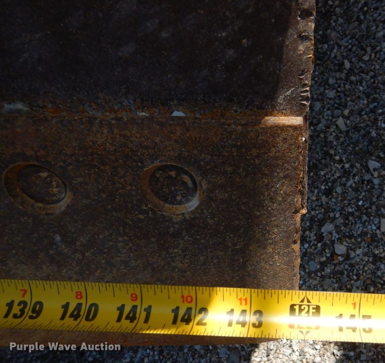 image for item DS8006 1999 John Deere 770CH  motor grader