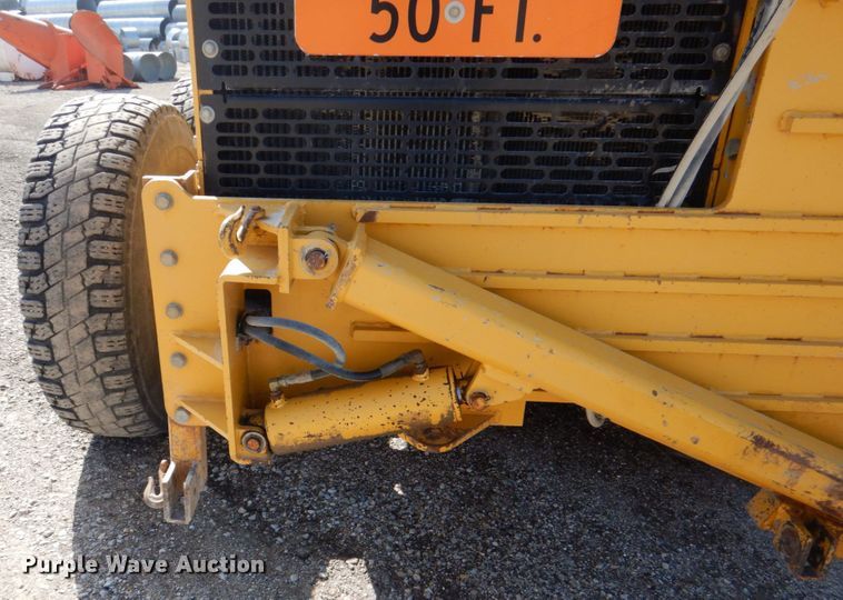 image for item DS8006 1999 John Deere 770CH  motor grader