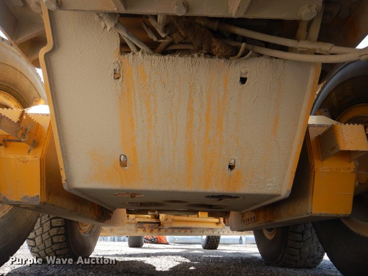 image for item DS8006 1999 John Deere 770CH  motor grader