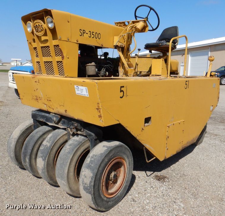 image for item DS8008 Bros  pneumatic roller