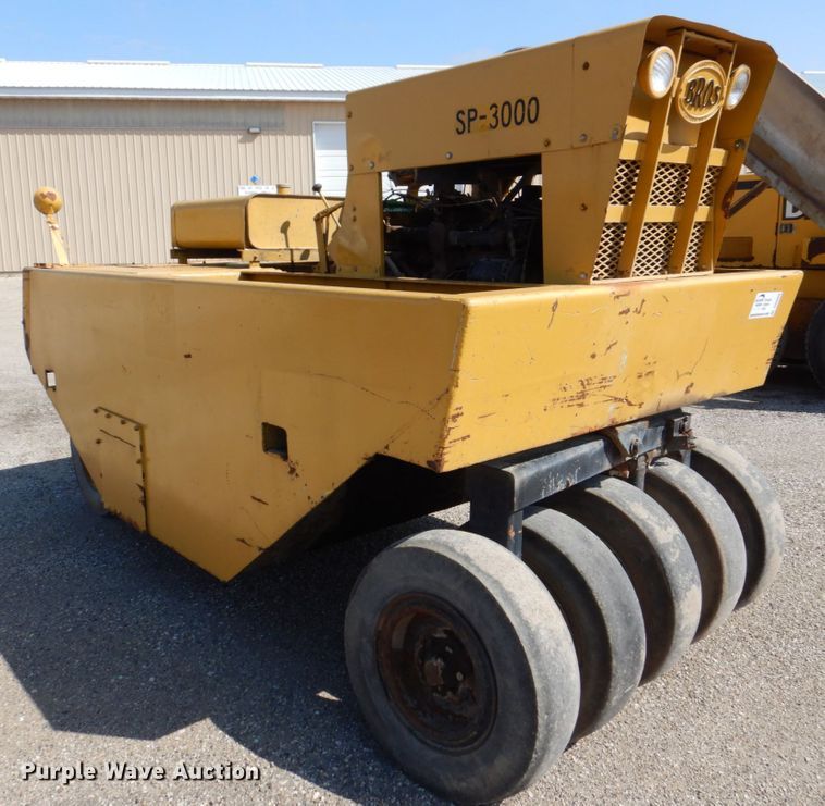 image for item DS8008 Bros  pneumatic roller