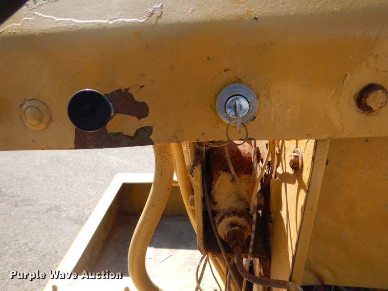 image for item DS8008 Bros  pneumatic roller