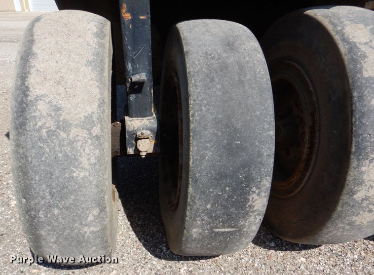 image for item DS8008 Bros  pneumatic roller