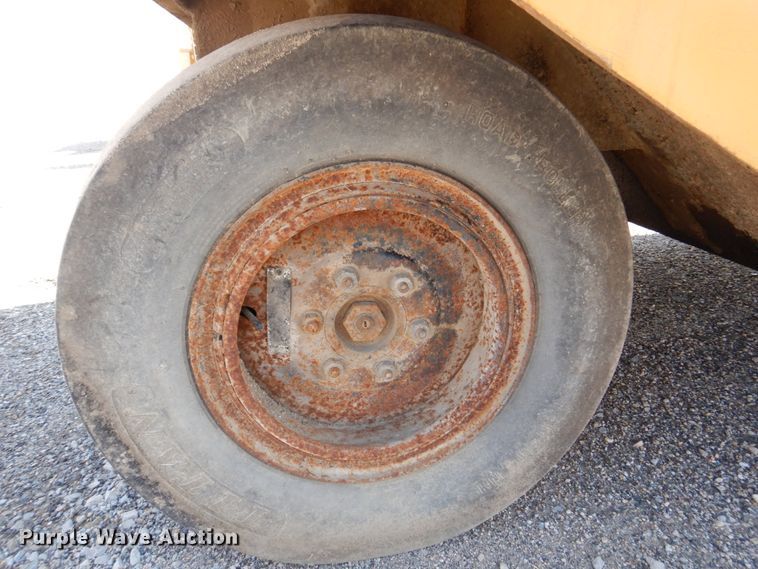 image for item DS8008 Bros  pneumatic roller