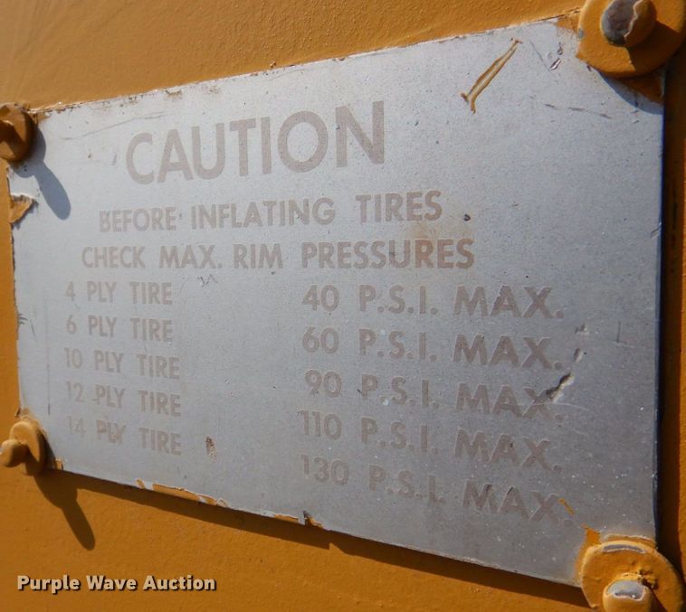 image for item DS8008 Bros  pneumatic roller