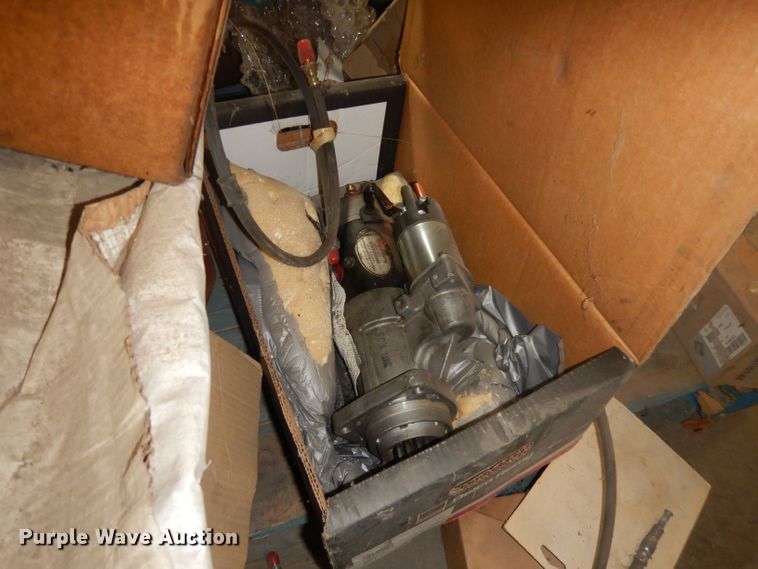 image for item DT9878 Bus parts