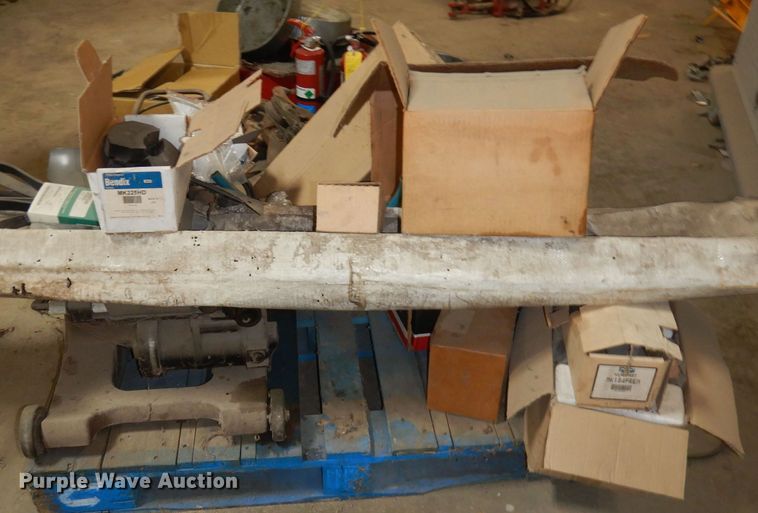 image for item DT9878 Bus parts