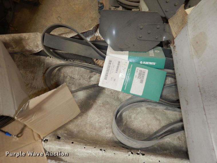 image for item DT9878 Bus parts