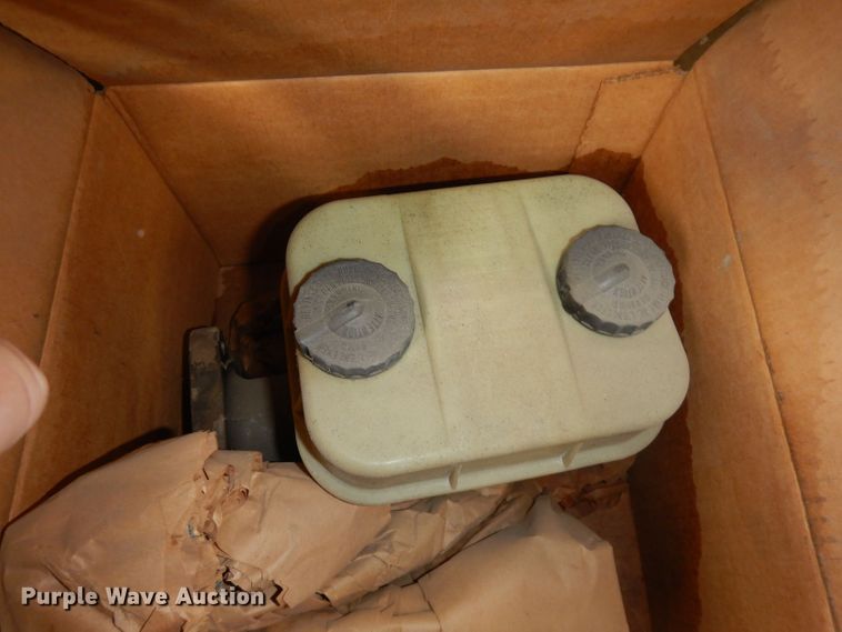 image for item DT9878 Bus parts