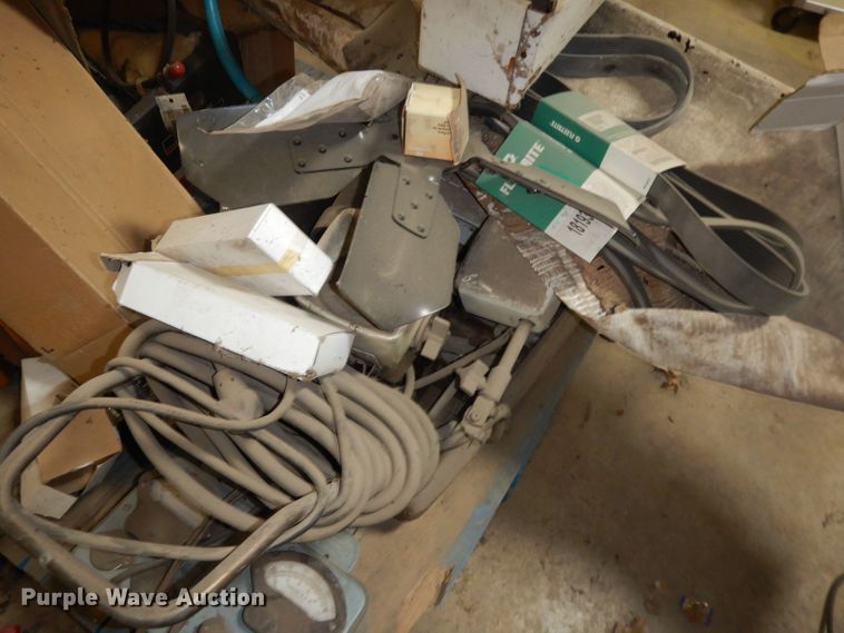 image for item DT9878 Bus parts