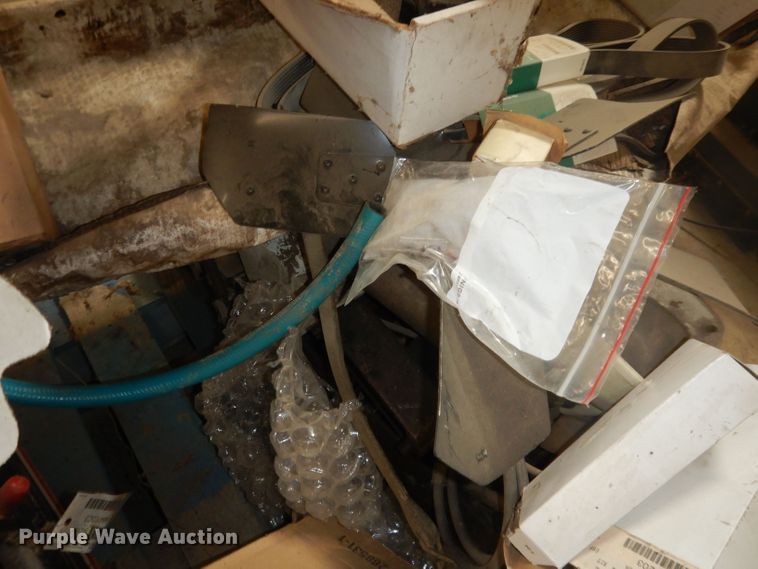 image for item DT9878 Bus parts