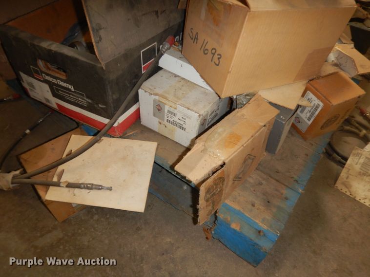 image for item DT9878 Bus parts