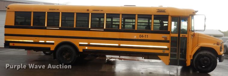 image for item DT9881 2004 Freightliner FS65  school bus