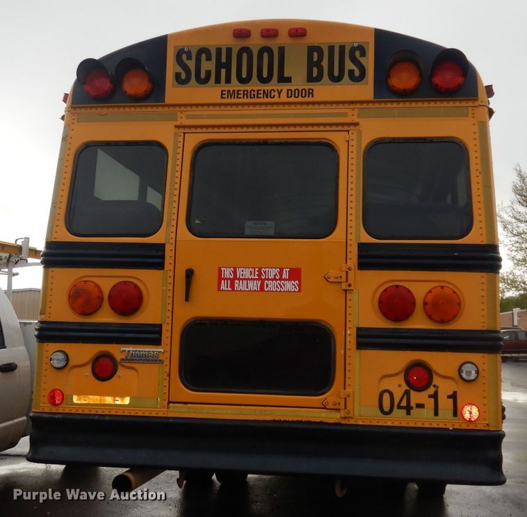 image for item DT9881 2004 Freightliner FS65  school bus