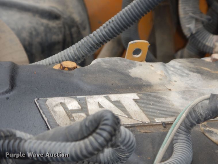 image for item DT9882 2004 Freightliner FS65  school bus