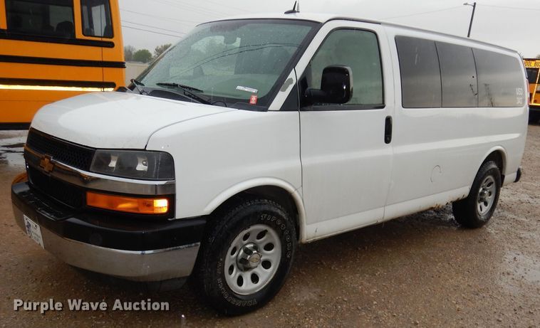 image for item DT9883 2012 Chevrolet Express 1500  van