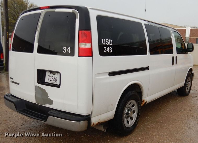 image for item DT9883 2012 Chevrolet Express 1500  van