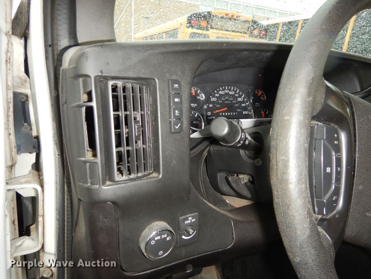 image for item DT9883 2012 Chevrolet Express 1500  van