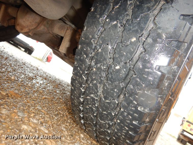 image for item DT9883 2012 Chevrolet Express 1500  van