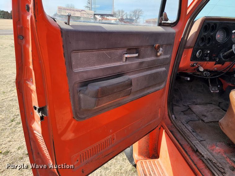 image for item GL9017 1976 Chevrolet C60  dump truck