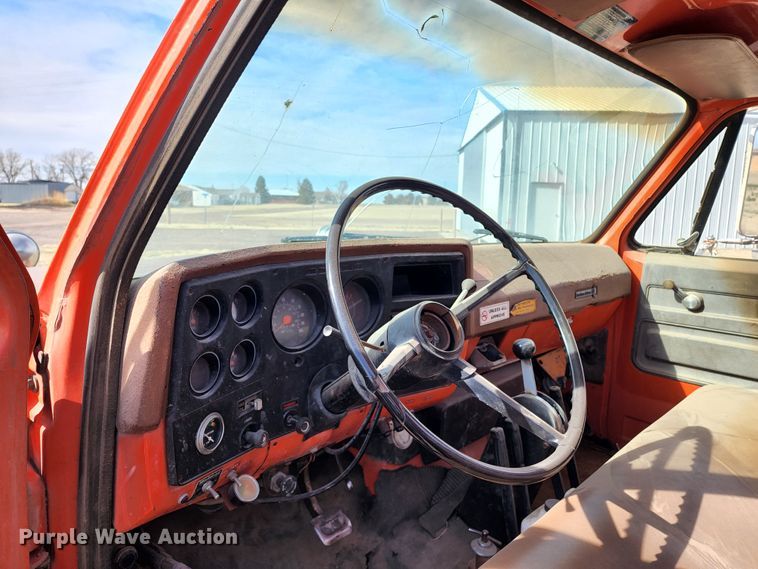 image for item GL9017 1976 Chevrolet C60  dump truck