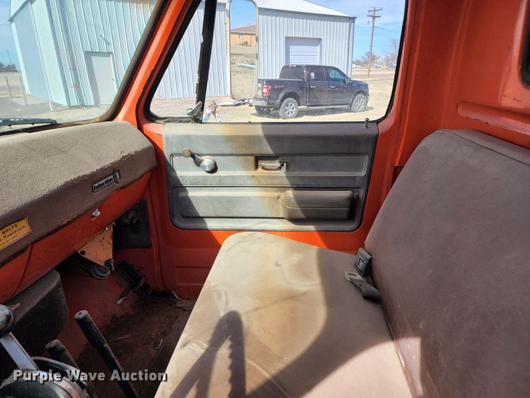 image for item GL9017 1976 Chevrolet C60  dump truck