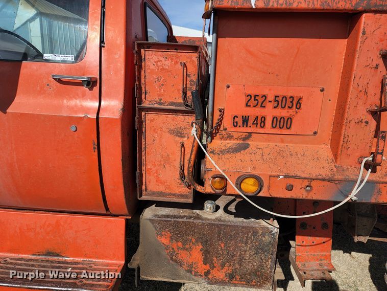 image for item GL9017 1976 Chevrolet C60  dump truck