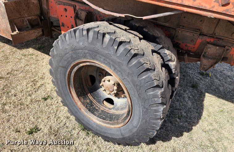 image for item GL9017 1976 Chevrolet C60  dump truck