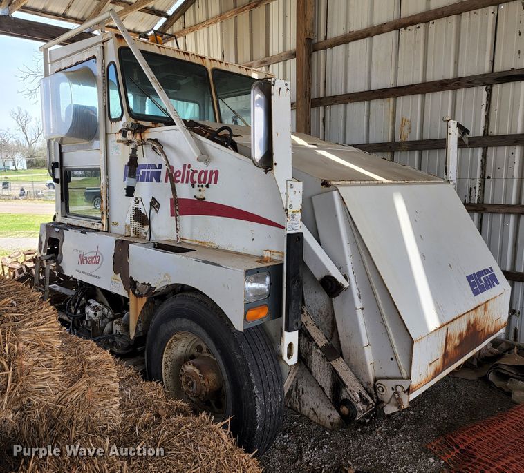image for item IF9490 Elgin Pelican  street sweeper