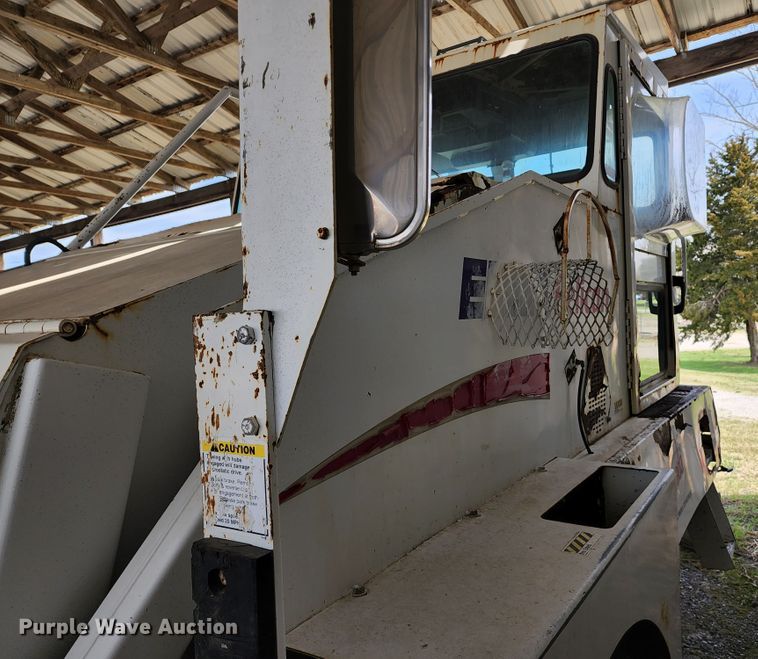 image for item IF9490 Elgin Pelican  street sweeper