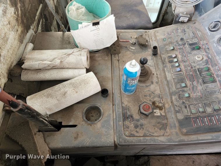 image for item IF9490 Elgin Pelican  street sweeper