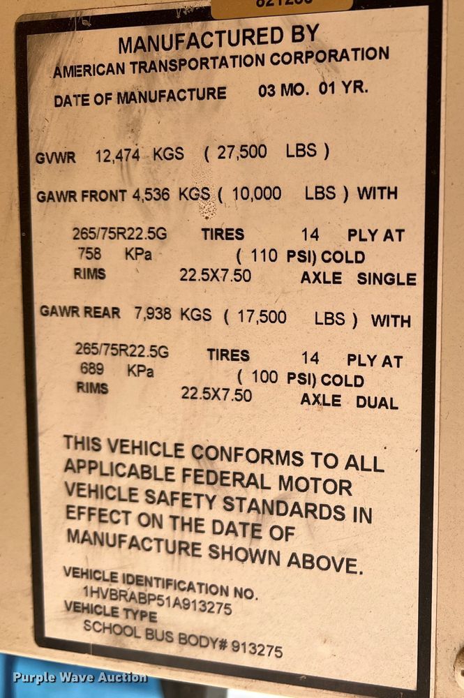 image for item IG9433 2001 International 3000  school bus