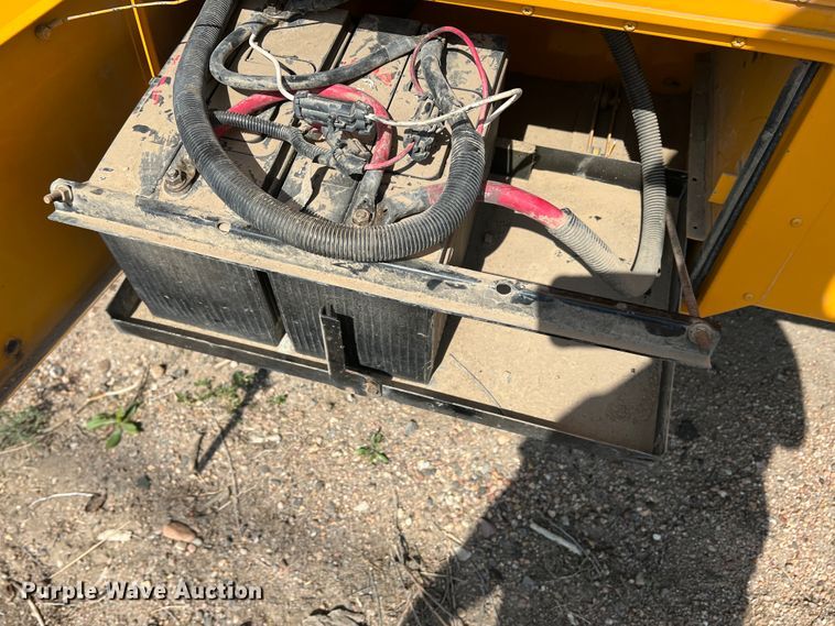 image for item IG9433 2001 International 3000  school bus