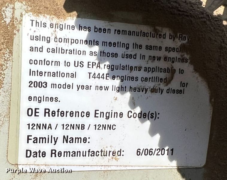 image for item IG9433 2001 International 3000  school bus