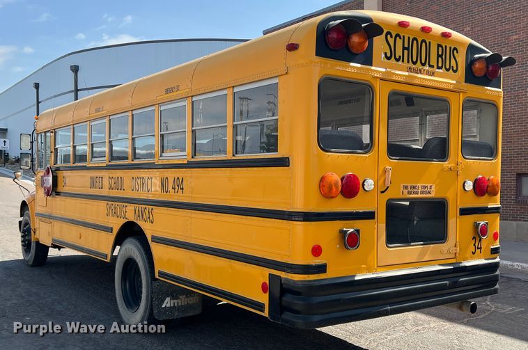 image for item IG9435 1999 International 3800  school bus