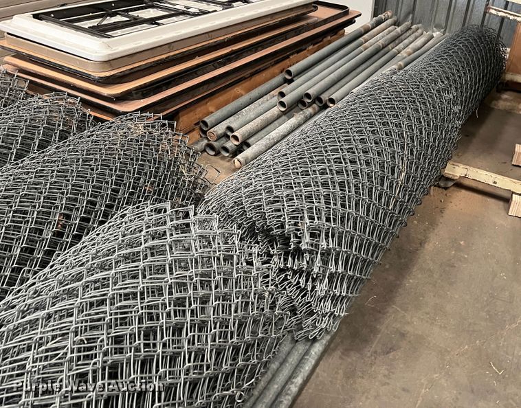 image for item IG9484 300'L x 3'H chain link fence