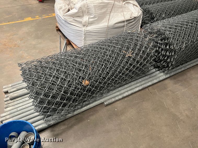 image for item IG9484 300'L x 3'H chain link fence