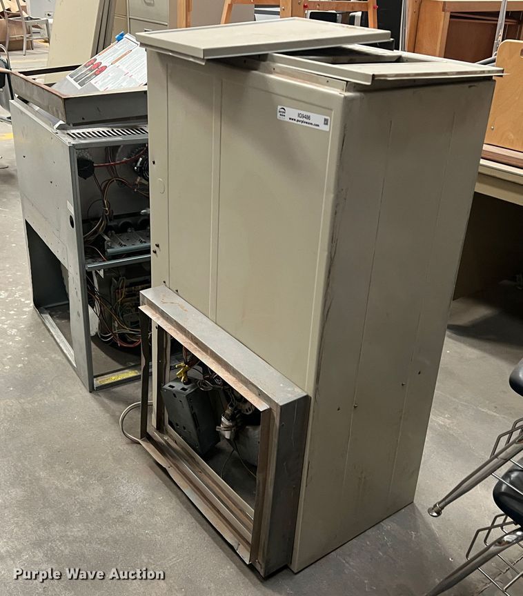 image for item IG9486 (2) furnaces
